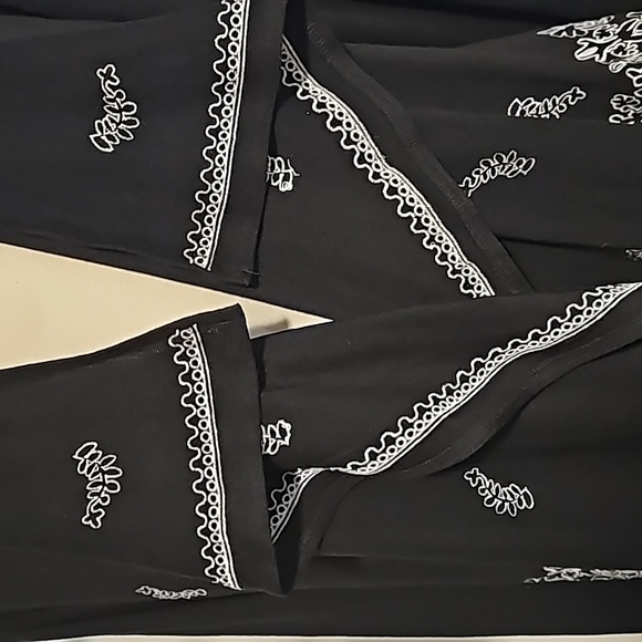 Cupio long sleeved open sweater black & white soft & Comfy NWT - Picture 3 of 13